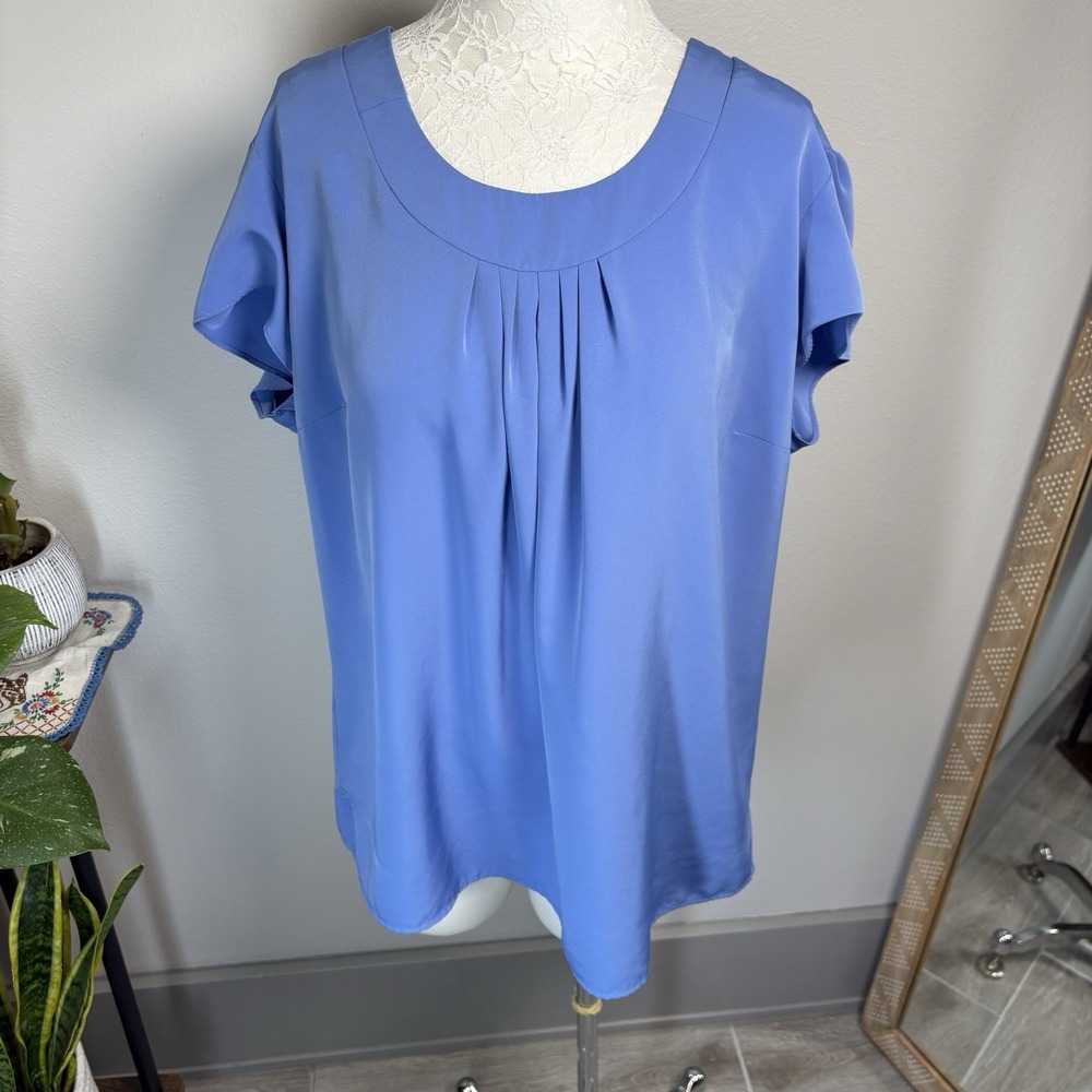 The Outfitters By Lands End Womens 18 Blue Blouse Professional Career Pleated